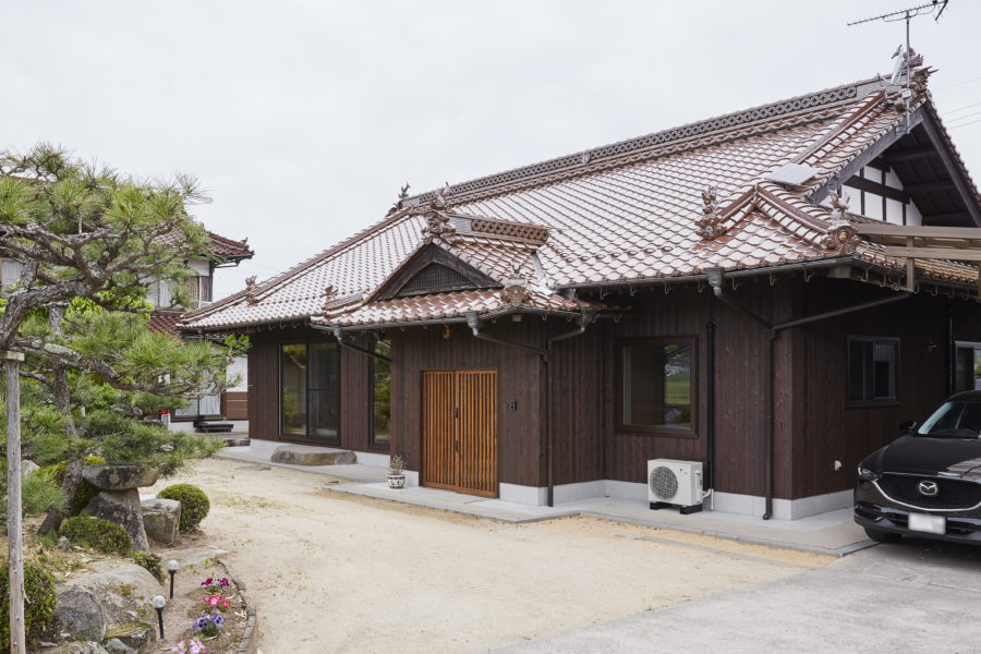 焼杉、外壁素材、耐久性、防虫効果、防腐効果